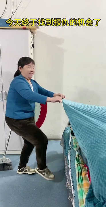 3xsn6596cwzyi9i.mp4