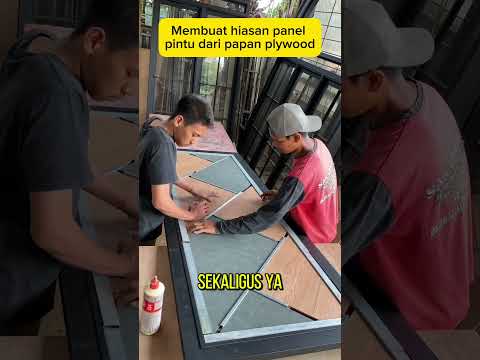 Membuat kreasi panel pintu dari kayu untuk pintu berframe besi hollow #aestetik #woodworking #doors