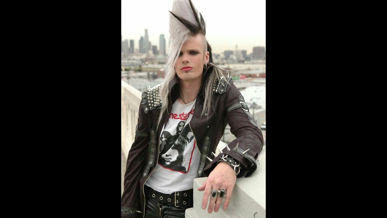 Ratchet Dolls - Insane