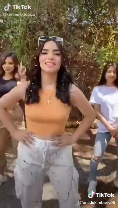Kimberly Loaiza (edit se preparó Ozuna)