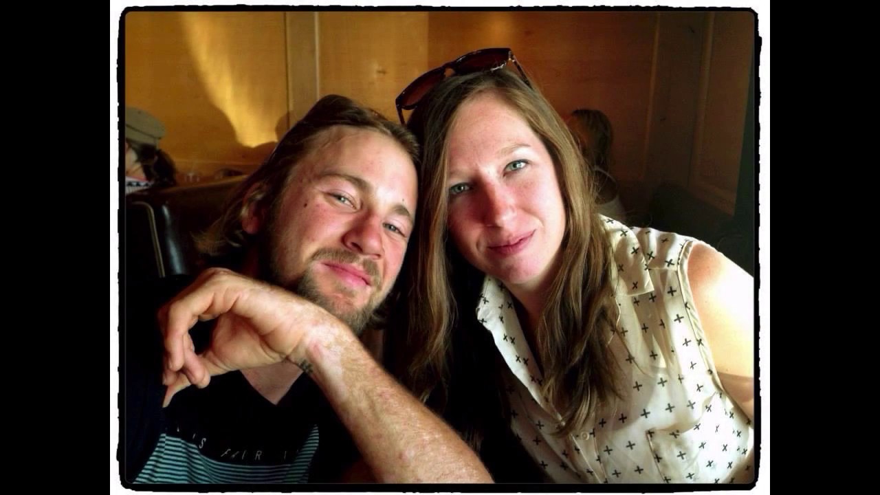 CJ & Larissa Keeper (c) Shovels Rope YouTube