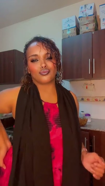 niiko #raaxo #love #niiko #wasmo #somalia #somaligirls - YouTube