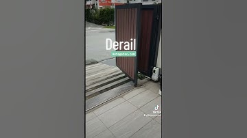 Folding Gate DerailRoller