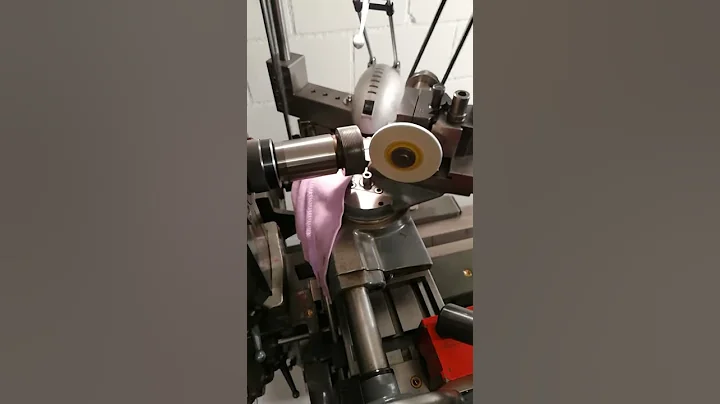 Astoba UW1 radius grinding, using a Schaublin SV102 radius attachment