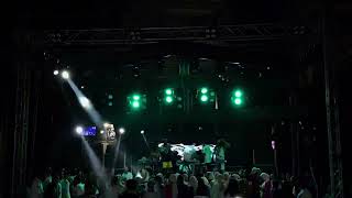 Media company ?dj and light system and led screen ????