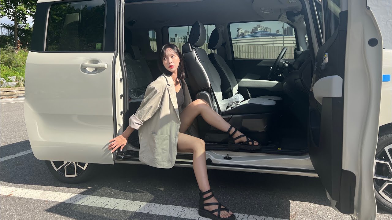 2023 Рэй! 12 лет жизни, сосредоточенной исключительно на практичности.