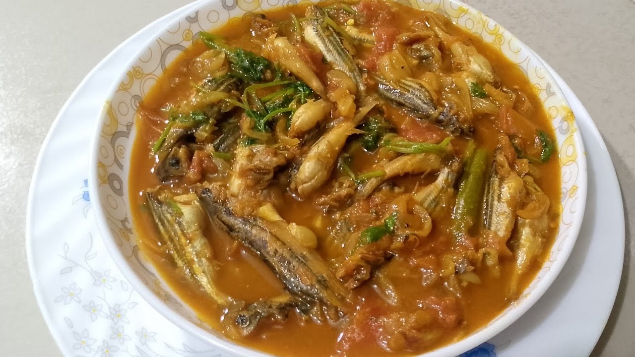 টেংরা মাছ দিয়ে পাকা টমেটোর ঝাল ঝোল রেসিপি