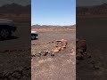 مقارنة حجم قبر عنتر بن شداد بحجم السيارة