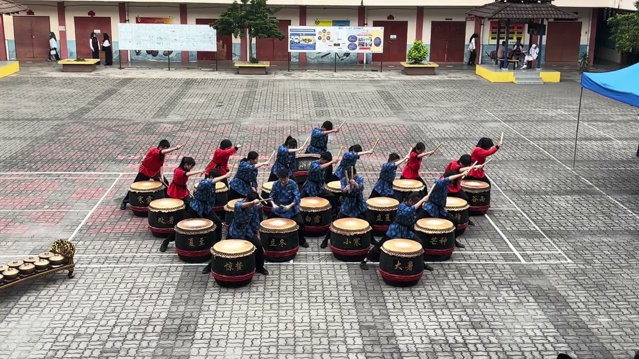 Selamat Datang ke SMK  Kota Kemuning. Salam Malaysia Madani .