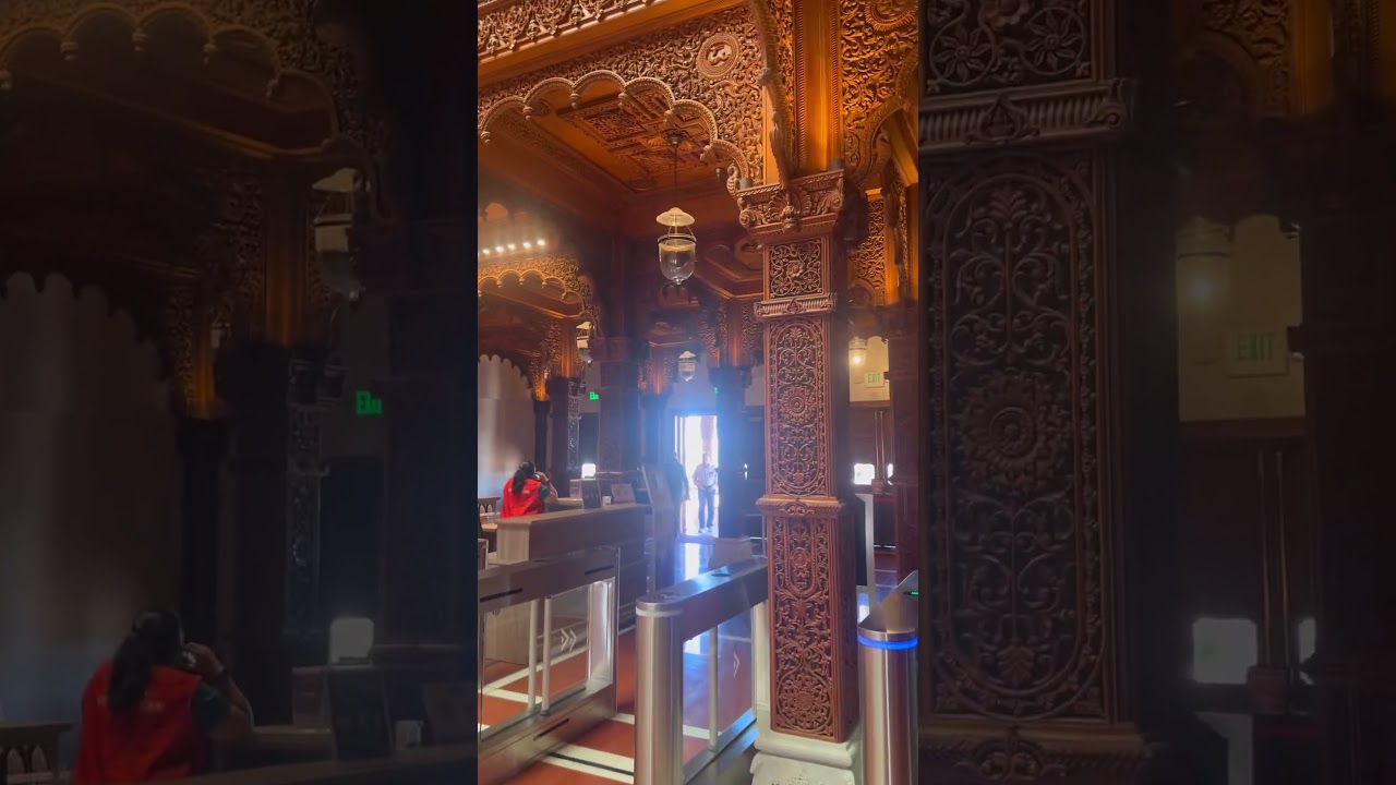 BAPS gift shop 🎈💕💐🎉