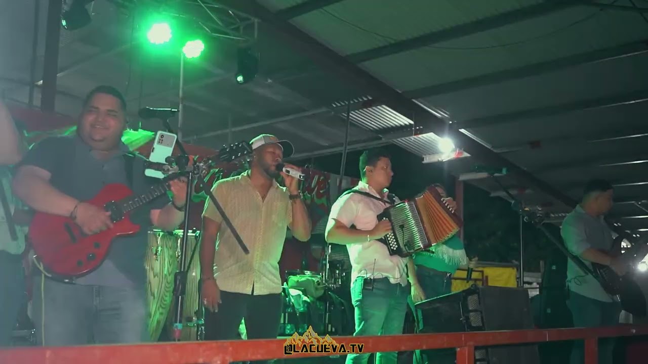 ALEJANDRO TORRES ENVIVO RECUERDITOS DE DON ULPIANO