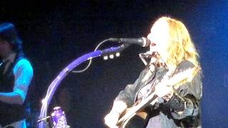 Precious Pain - Melissa Etheridge live London 17 feb 2012