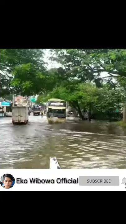 Story WA viral terbaru bus new shantika menerjang banjir versi kalah bondo
