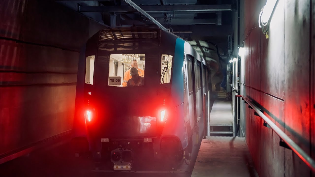 Sydney Trains Vlog 1481: Sydney Metro - The First Driverless Train ...