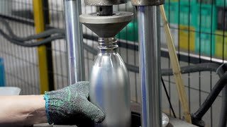 Amazing productivity。High volume mass production process for Coke shaped sports water bottles by Yunica 469,299 views 11 months ago 9 minutes, 3 seconds