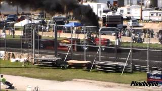 Outlaw Super Farm Tractors Pulling at the 2014 Iowa State Fair
