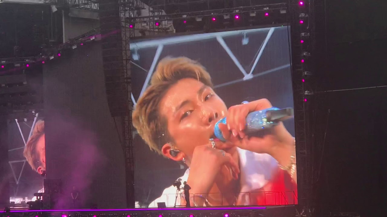 BTS (방탄소년단) Speak Yourself Tour London Wembley - Day 1 - MEDLEY