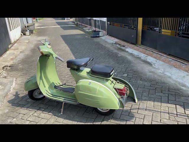 Update Harga VESPA SUPER 1976 ORIGINAL RESTORATION class=