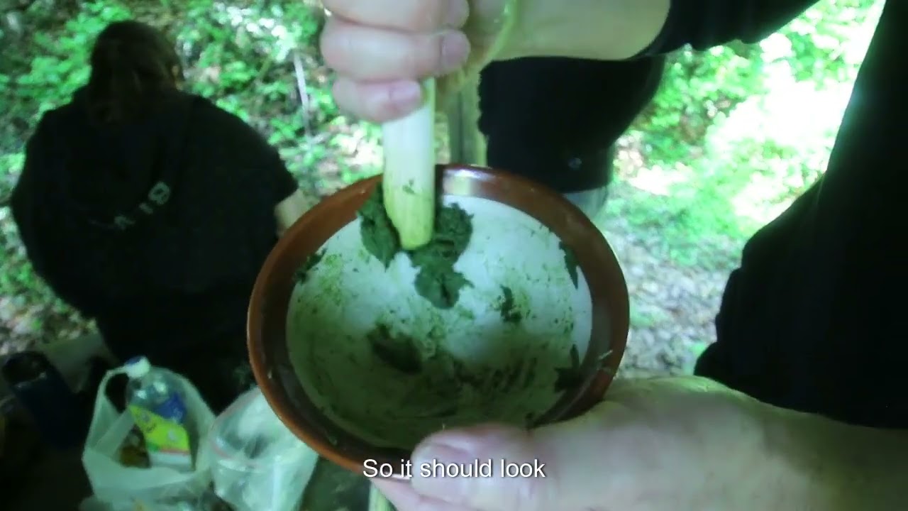 Making Yomoji dango よも じ だんご