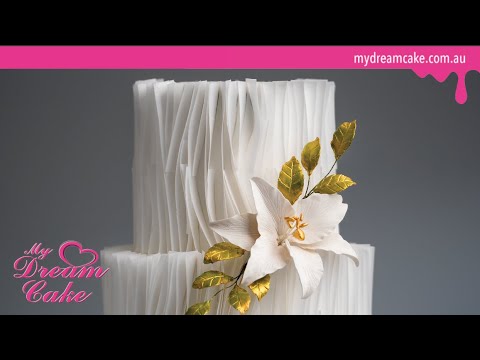 Lets make a wafer paper wedding cake! @Rosiesdessertspot