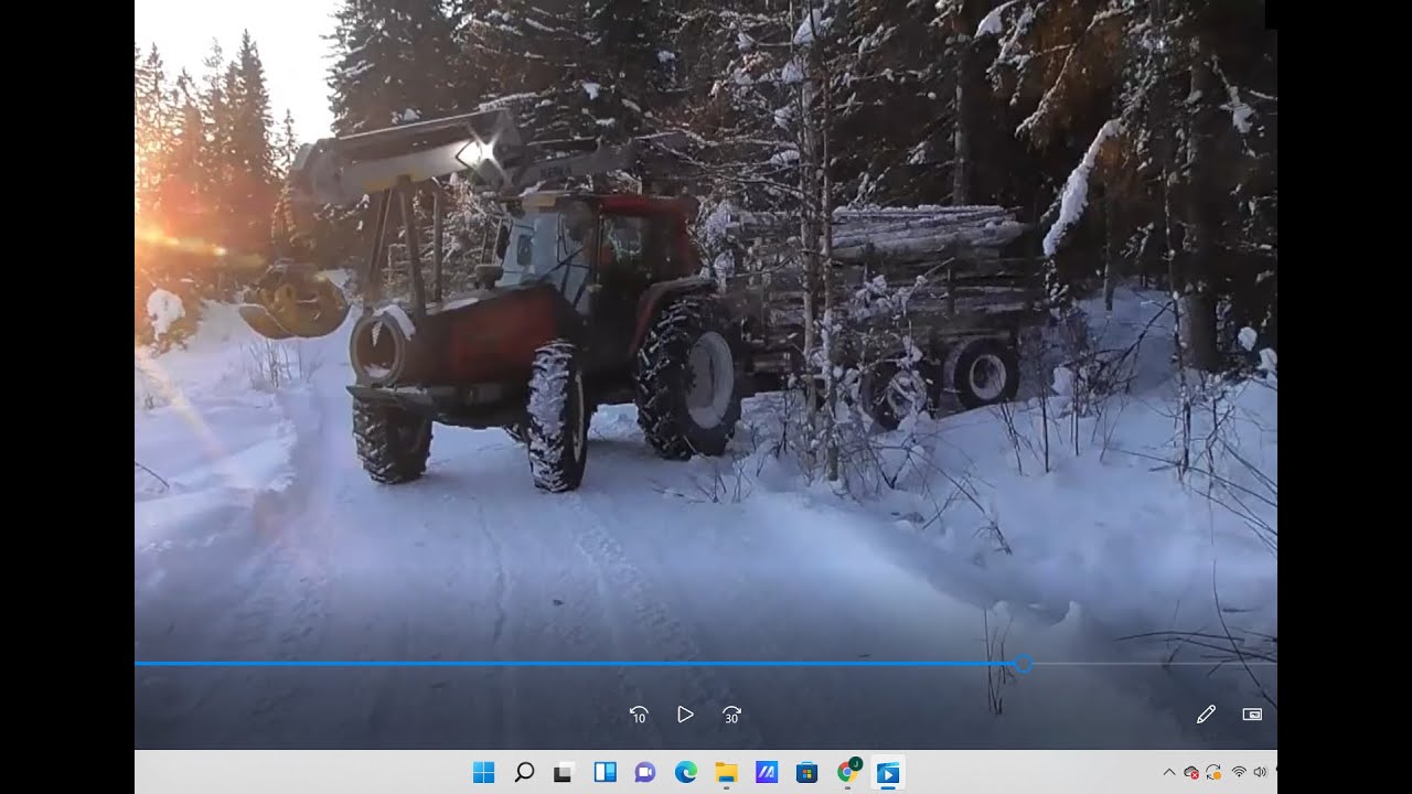 Valmet ja Kesla metsässä