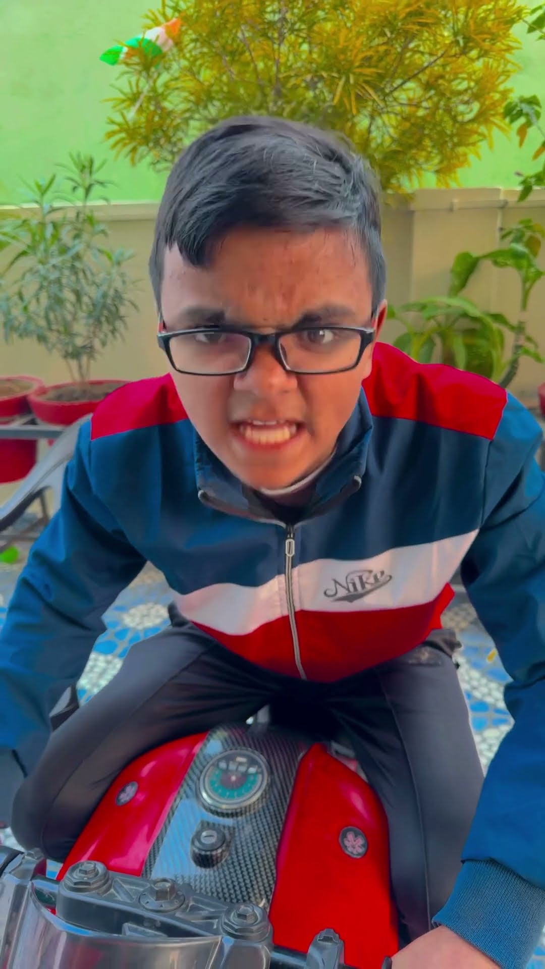 Aisi kya chij hai jo baccho ko dara rahi hai ❤️? #shorts #trending #comedy #funny #viralvideo