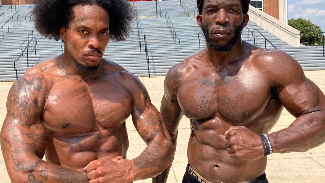 Want a Bigger Chest? Try These 5 Different Push-Up Variations | That's Good Money