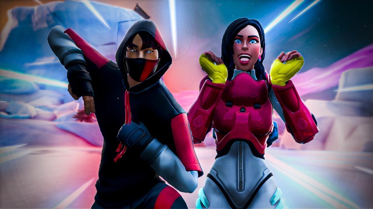 Reacciones Al Baile Escenario Del Ikonik Youtube - bailando el baile de el ikonik en roblox youtube