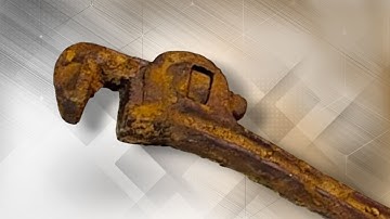 Restoration satisfying Rusty pipe wrench