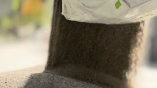 What is polymeric sand?? How do I use polymeric sand for paving stones?