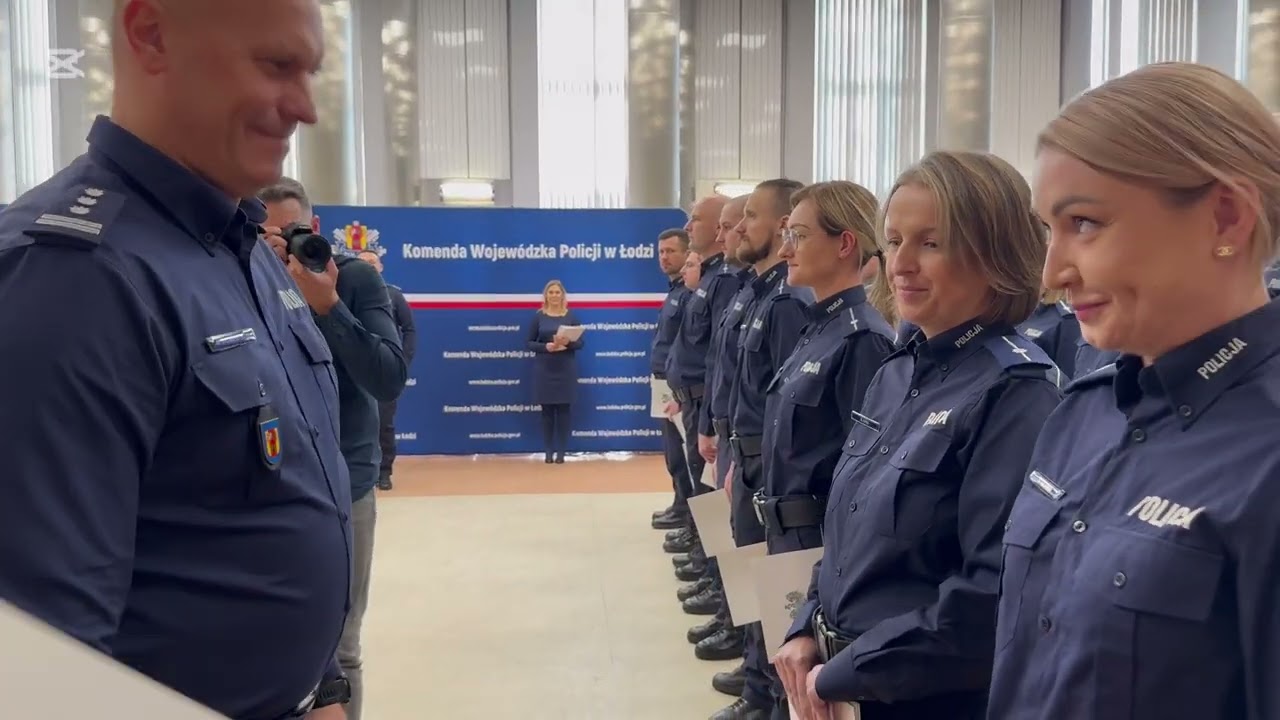 Mianowanie funkcjonariuszy Policji garnizonu łódzkiego na wyższe stopnie policyjne.