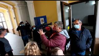 Primarii PSD au cerut socoteală prefectului de Sibiu pentru că nu au primit bani de la Guvern 1 video