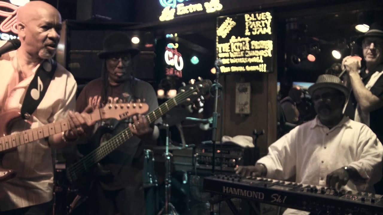 THE KING BROTHERS with WILLIE CHAMBERS