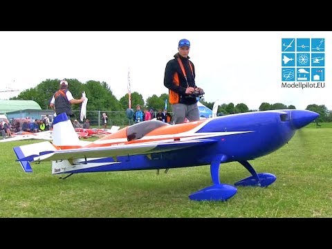 EXTRA 330 SC