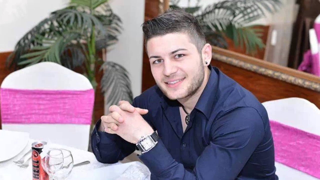 ⁣01 - Robert Anghel - Cine-i regele la mine in casa