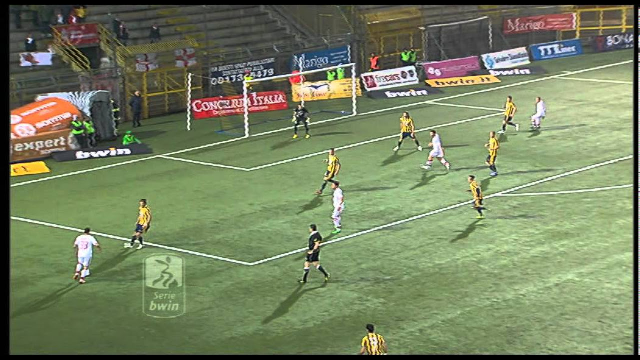 Juve Stabia - Padova 2-0 highlights 35^ Giornata Serie Bwin 2011/12