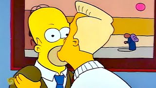 Homero Besa a un Hombre...... LOS SIMPSON CAPITULOS COMPLETOS