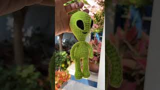 Alien #crochet #craft #amigurumi #handmade #lifestyle #limitededition #life #keychain #alien