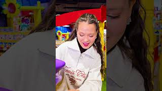 АРИАНУ ПОЙМАЛИ???...