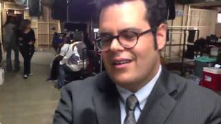 Josh Gad hilariously imitates Jennifer Lewis