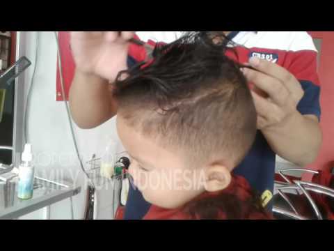 Potong Rambut Anak Laki Laki Keren Anak Kecil Potong Rambut Model Cukur Rambut Anak Laki Youtube