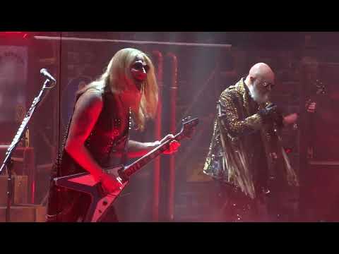 Judas priest live 2022 🡆 one shot at glory ⬘ lightning strike 🡄 mar 20 ⬘ austin, tx