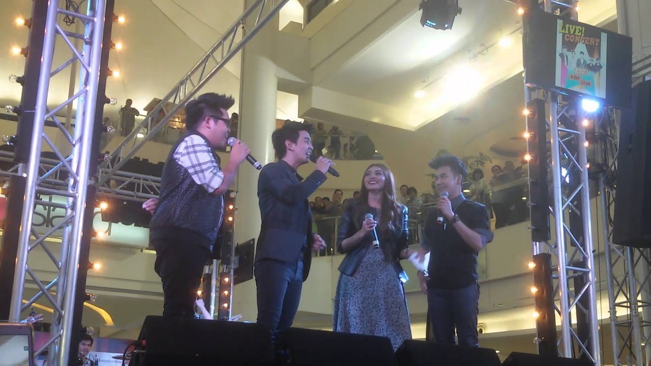 4 โพดำ_motorshow2015@แฟชั่นไอซ์แลนด์-ไม่เคย