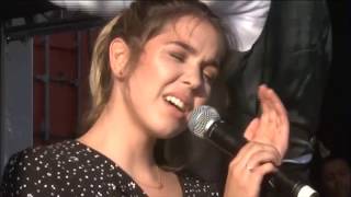 Royals by Lorde tribute, cover performed by the Auckland Symphony Orchestra and Abbey Busch