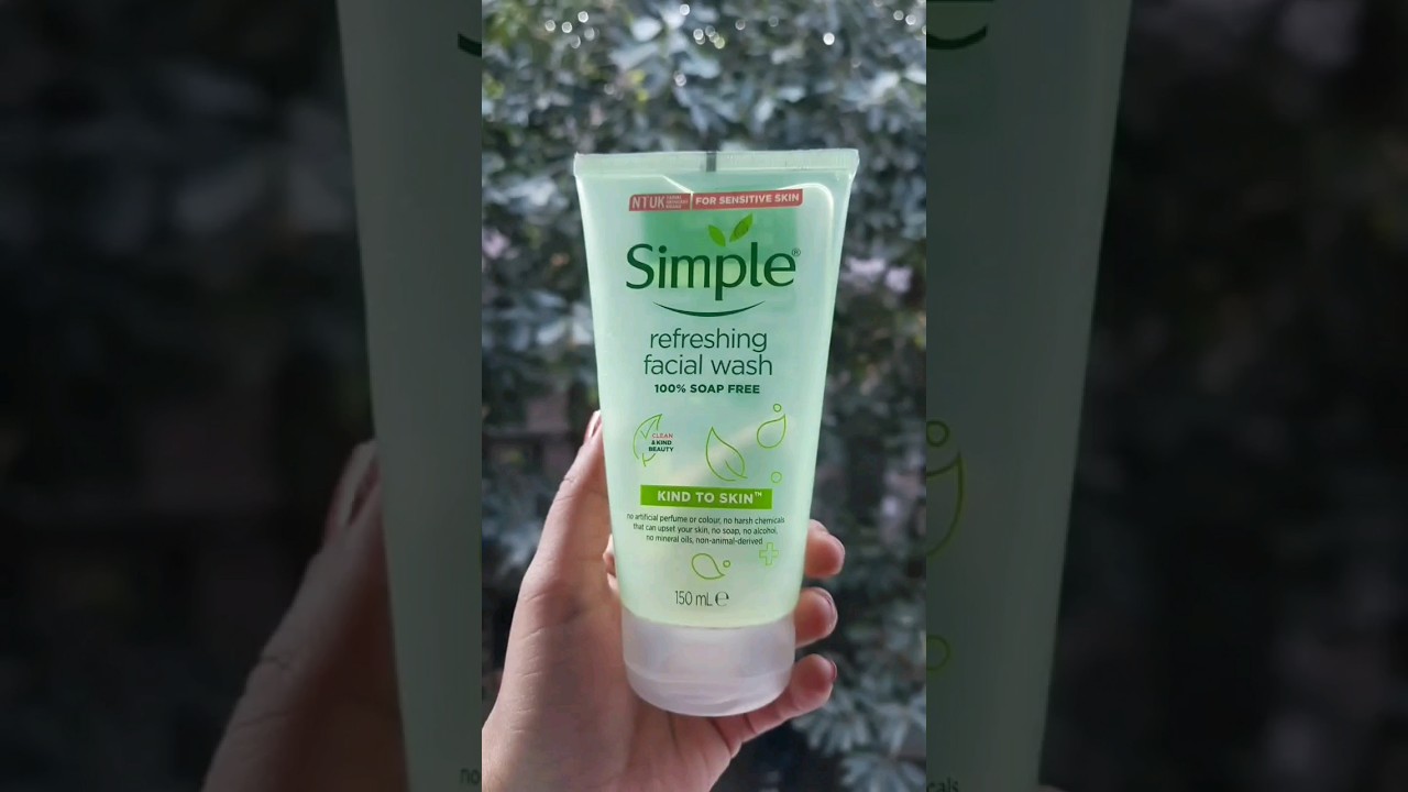 Simple refreshing facewash review |sensitive skin 