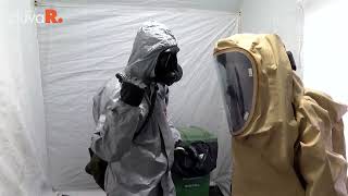 Decontamination whille wearing Drager level A suit