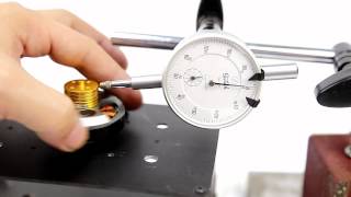 self-tightening prop adapter
