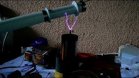 My 555 SSTC Tesla Coil