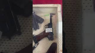 GUN REMOVED FROM CASE AT THE FLORIDA GUN SHOW #guns #pewpew #military #shoot #trending