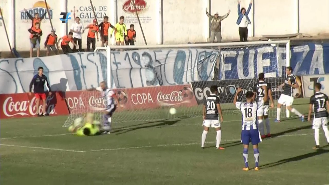 29 goles para la sexta fecha del Campeonato Apertura 2017, en lo que se destaca el empate por dos tantos entre Fénix y Peñarol, y el triunfo de Nacional frente a Racing por 3 a 2. Cerro continúa puntero del torneo. Compacto cortesía de Tenfield.